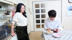 お婆ちゃんと孫 久子（56歳／Jカップ）