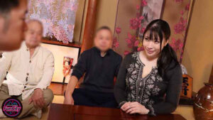 性欲ゾンビ目隠し村 村人に拾われた僕が巫女に肉オナホとして捧げられた話 爆乳Jカップ110cm夕季ちとせ