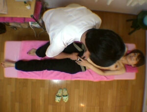 美熟女悶絶失禁マッサージ盗撮