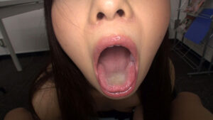 欲求不満なスケベ熟女 濃厚ザーメンごっくん VOL.01