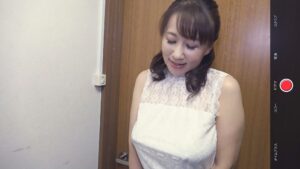 会社の女上司がデリヘルで働いていたので弱みにつけこみ本●（13）～スポーツジム運営会社のエロ乳統括本部長・46歳