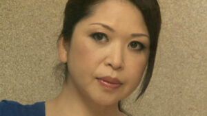 湯けむり熟女～温泉旅情 未亡人ひとり旅 なつこ 四十二歳