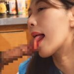 僕には昔から憧れている素敵な女性がいる―――それは、親友の母親。 今日も僕を笑顔で出迎えてくれる千里さん