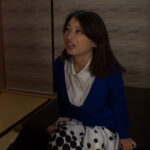 母さんじゃなきゃダメなんだっ!!ダメよそんな事・・・一度は遮り、口を突いた言葉とは裏腹に、一途に暴走する息子が愛おしい・・・。母子の想いが交錯する 一線を越えた家庭内狂愛 12編 第3幕