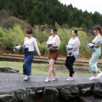 「おばさんを興奮させてどうするの？」田舎の民宿でヤられまくりSPセックスレスな巨乳妻の性欲は何発も射精できる若い絶倫巨根チ○ポじゃないと満たされない！！