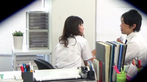 覗き見 盗撮 人妻たちのいやらしい秘密の情事 VOL.4 「ここでこんな事しちゃダメ!気持ち良くなっちゃうから・・・」