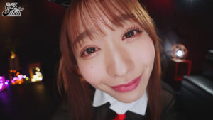 4K機材で撮影された美熟女ボディを徹底的に堪能！ 極限アングルで迫るエロコス爆乳接写オナニーサポート 叱られ淫語スペシャル！ 白石茉莉奈