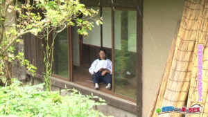 ポツンとした家でSEX