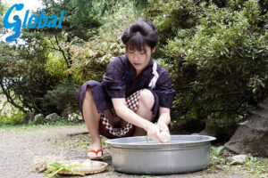 昭和 戦地で散った夫・義父の性欲処理 春原未来