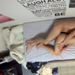 自宅連れ込み飲みパコ中出し！！酔うとキス魔的なエロさを魅せたり、ガードゆるゆるでホイホイ服を脱いじゃうドスケベ人妻。30人8時間2枚組