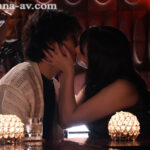 リゾートプールNTR 専属イイ女×大人のビキニ…背徳感と開放感が交錯するNTRドラマ―。 小花のん