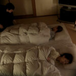 マジ母が羞恥 気まずすぎる娘の前では放送禁止な恥じらい体験 2