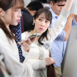 我が子の前で触られ絶頂が止まらない巨尻母VOL.4