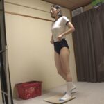 卯水咲流 ムチムチ美尻 神体育着 美少女やぽっちゃり娘らにピチピチ体育着を着せ、ハミパン、ムレムレワレメを毛穴まで見えるほどの超ドアップ接写！さらに尻コキ、着衣お漏らし放尿や体育着ぶっかけ等体育着好きに送る完全着衣フェチAV