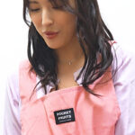 一人暮らしを始めた息子に母性溢れる美人母が童貞筆おろし。