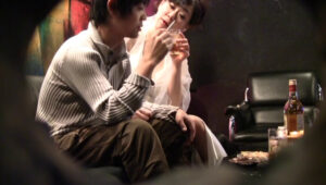 熟女パブで店内相談 短小チ○ポ見せ同情誘ってヌキ依頼