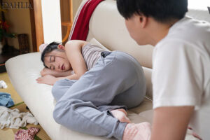 外ではシゴデキ家ではズボラなアラサー喪女 三葉ちはる