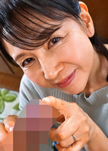 【完全主観】誰にも内緒 息子の性処理を楽しんでることは 青葉小夏 六十四歳